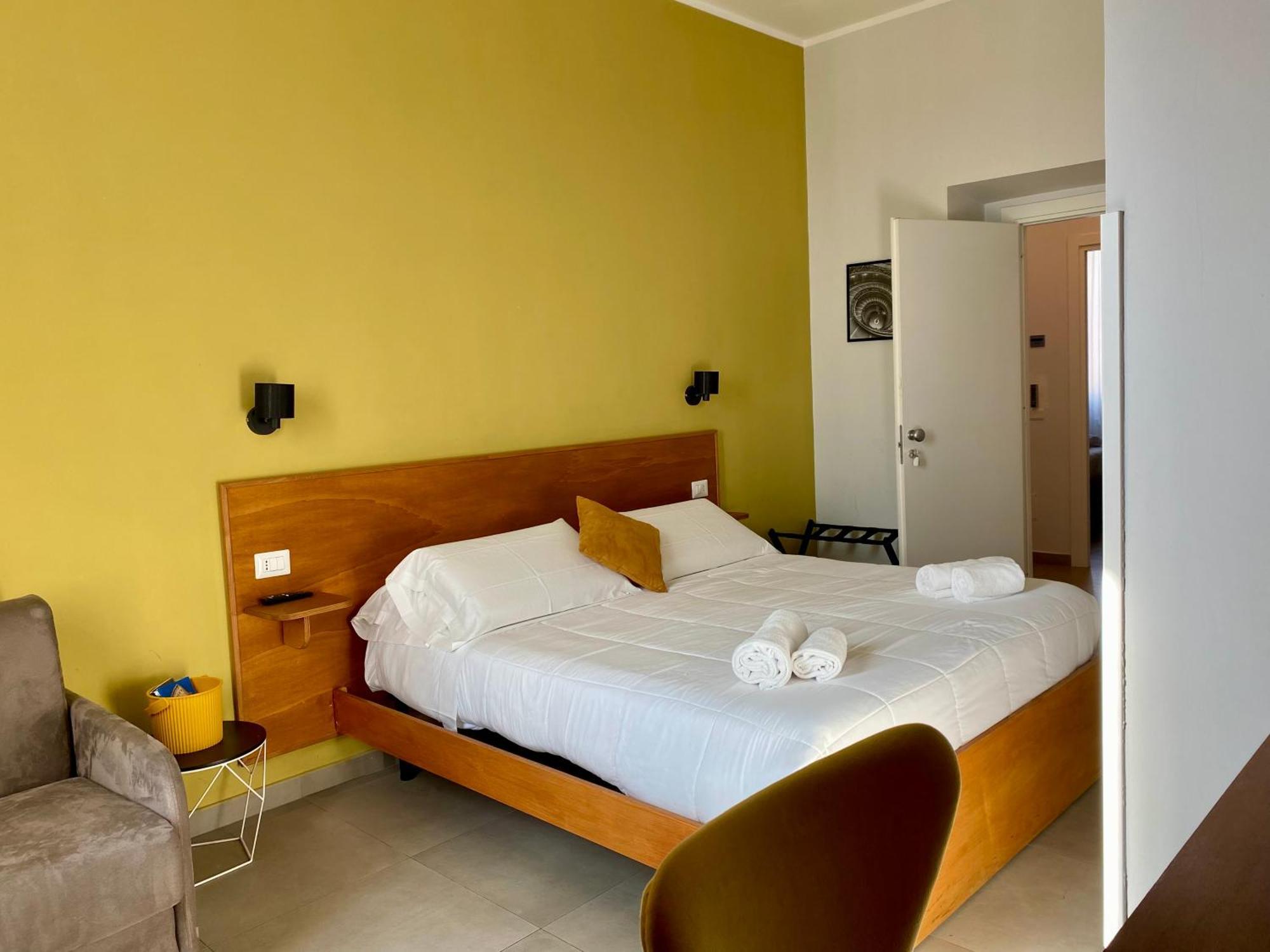 Casa Cecilia Hotel Rome Exterior photo